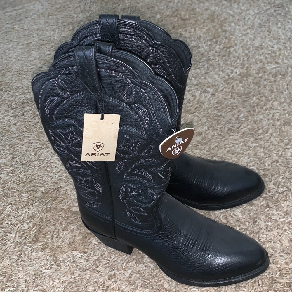 Ariat Womens cowboy boots